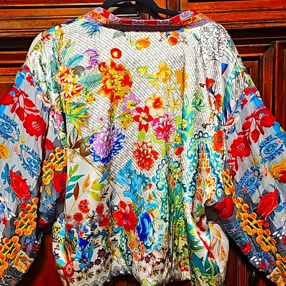 JOHNNY WAS DREAMER PRINT REVERSIBLE SILK  KIMONO W/EMBROIDERY SZ. MD! - Picture 8 of 16